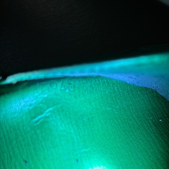 🪧 Authentic Louise Vuitton Vintage Louise Epi Leather Wallet in Green. EUC 🪧 - Picture 15 of 16